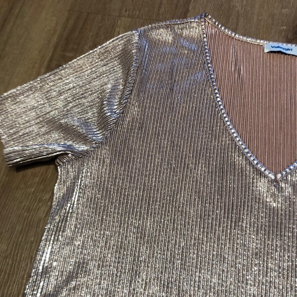 NWOT pink shimmer t-shirt - Picture 2 of 3